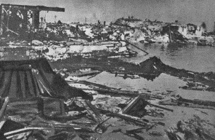 Ataque aéreo sobre el puerto de Bari