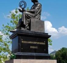 Monumento a Nicolás Copérnico en Varsovia