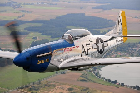 North-American-Mustang-P-51D Little Ite