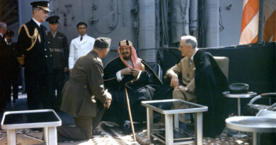 encuentro entre Ibn Saud y Roosevelt a bordo del USS Quincy